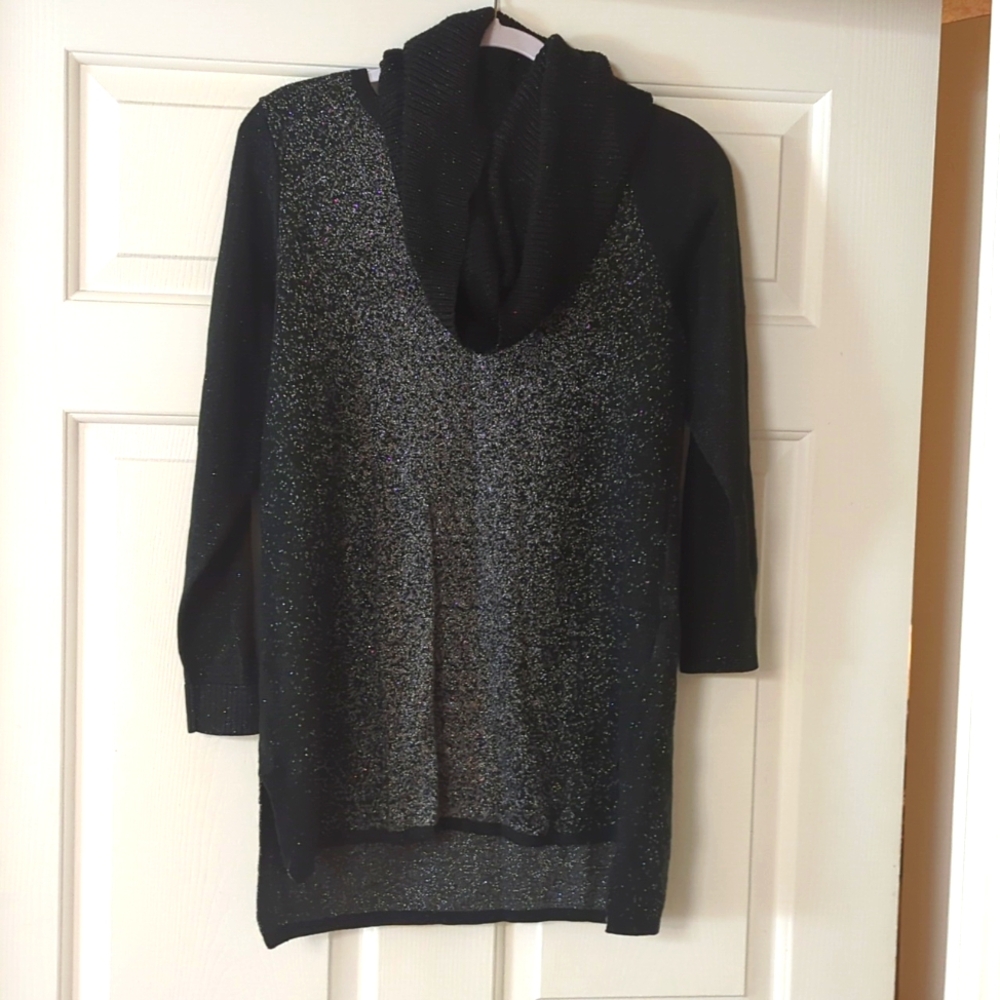 Apt 9 black with silver scarf attachment size OX